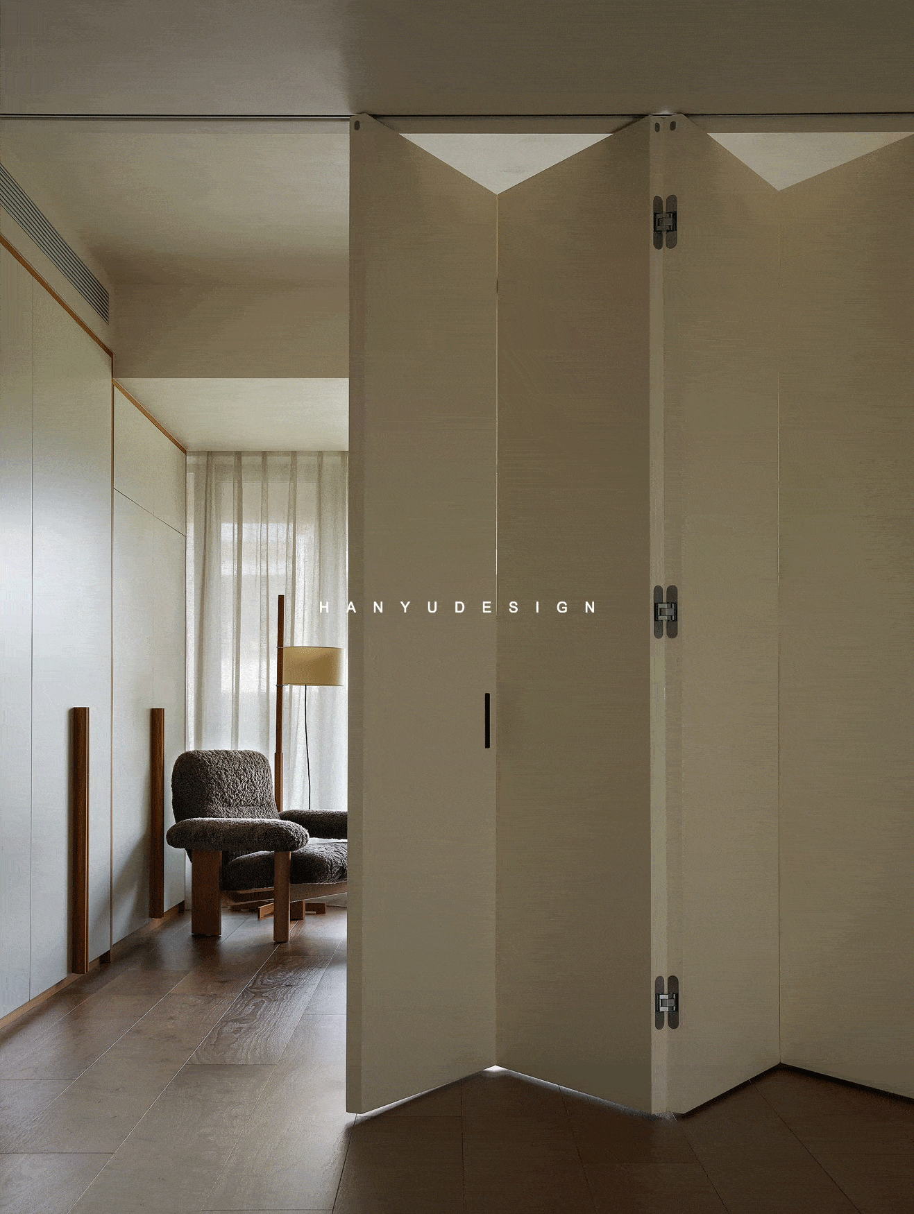 038_compressed.gif